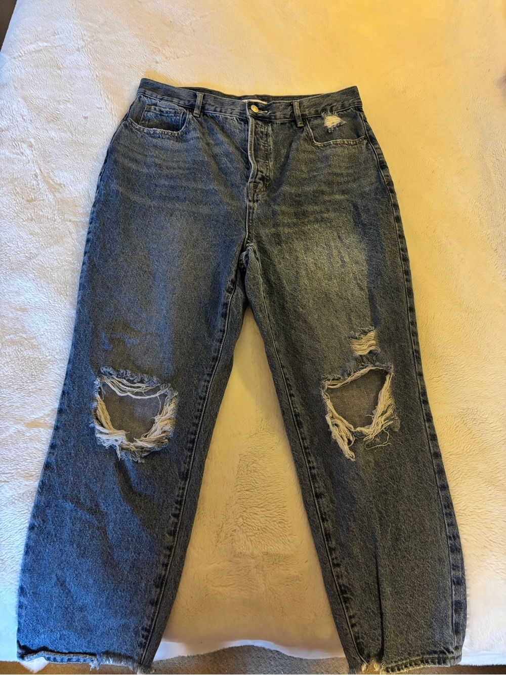 PacSun Distressed Mom Jeans - Dark Medium Blue Wash
